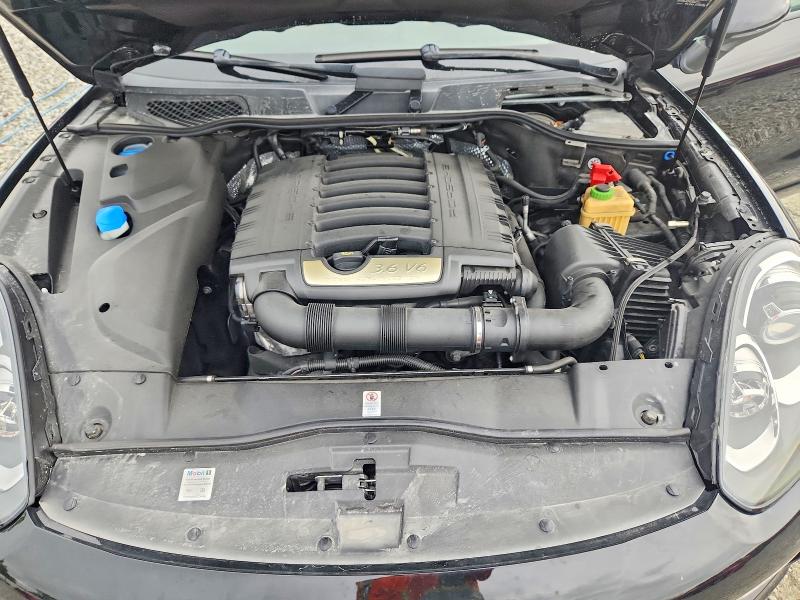 62057136 :رقم المزاد ، WP1AA2A28JKA01995 vin ، 2018 Porsche Cayenne مزاد بيع