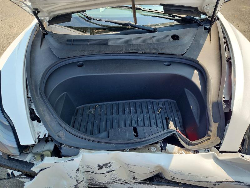 62009356 :رقم المزاد ، 5YJ3E1EB4MF051037 vin ، 2021 Tesla Model 3 مزاد بيع