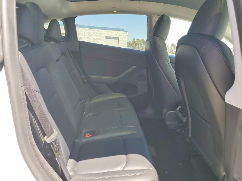 2024 Tesla Model Y მანქანა იყიდება აუქციონზე, vin: 7SAYGDED4RF196608, აუქციონის ნომერი: 60297436