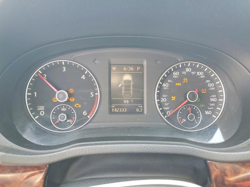 62301316 :رقم المزاد ، 1VWCN7A31DC106300 vin ، 2013 Volkswagen Passat مزاد بيع