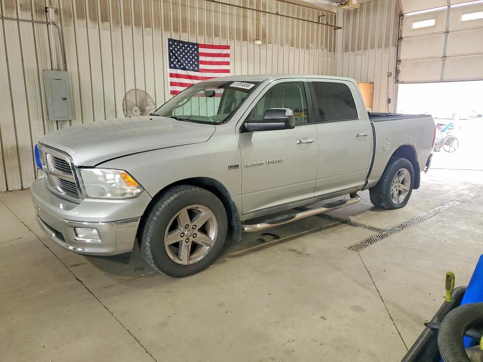 61004656 :رقم المزاد ، 1D7RV1CT5BS665509 vin ، 2011 Dodge Ram 1500 مزاد بيع