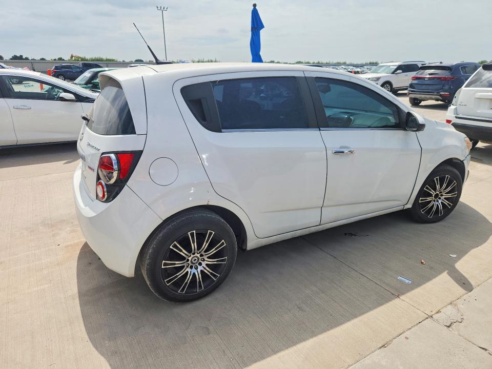 Продажа на аукционе авто 2014 Chevrolet Sonic, vin: 1G1JE6SB7E4108101, номер лота: 62148056