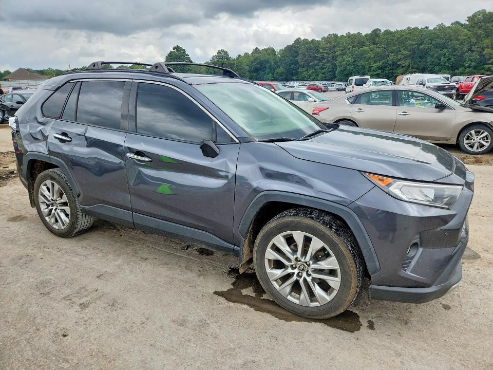 Продажа на аукционе авто 2019 Toyota Rav4, vin: JTMN1RFV7KD039447, номер лота: 60710376