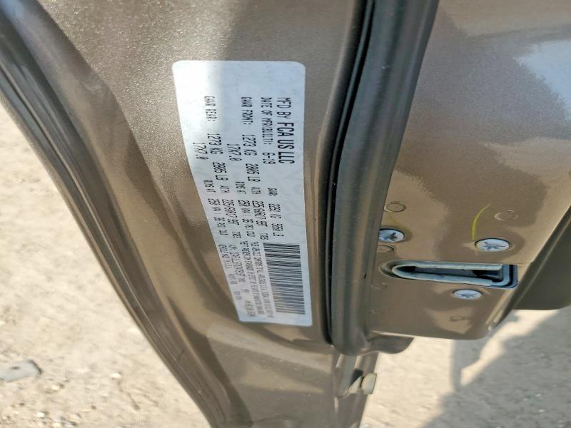 2019 Jeep Cherokee მანქანა იყიდება აუქციონზე, vin: 1C4PJLLB7KD479197, აუქციონის ნომერი: 63044676