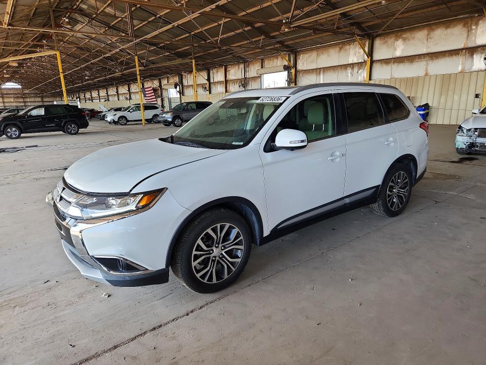 2017 Mitsubishi Outlander მანქანა იყიდება აუქციონზე, vin: JA4AD3A36HZ048977, აუქციონის ნომერი: 62726836