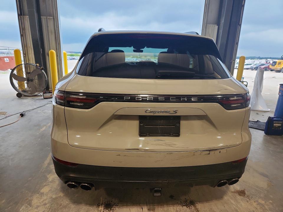62123096 :رقم المزاد ، WP1AB2AY0MDA28571 vin ، 2021 Porsche Cayenne مزاد بيع