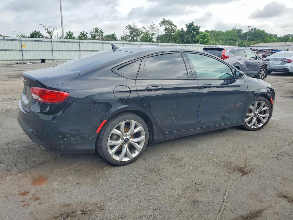 60261346 :رقم المزاد ، 1C3CCCBG6GN109404 vin ، 2016 Chrysler 200 مزاد بيع