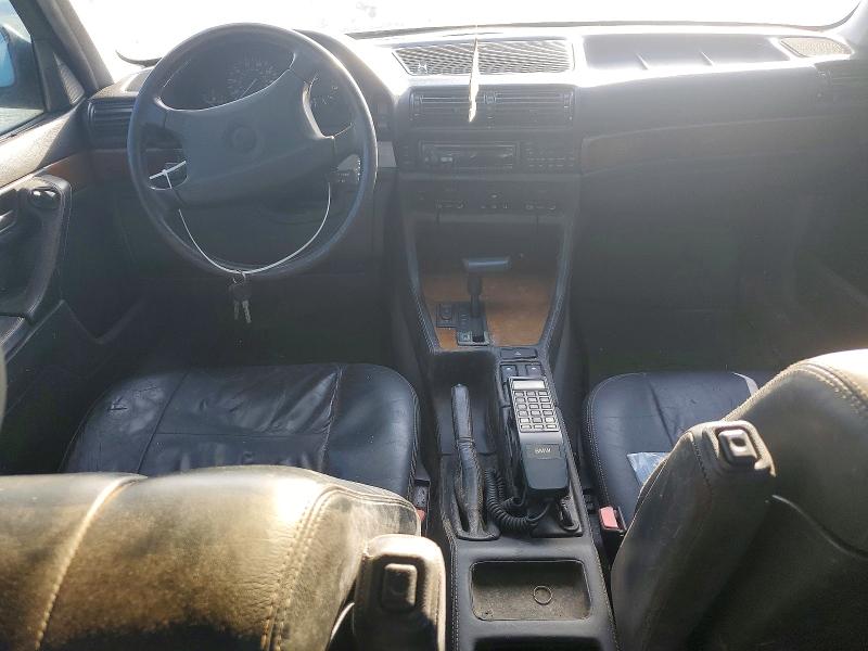 61526176 :رقم المزاد ، WBAGC831XJ2767947 vin ، 1988 Bmw 750 مزاد بيع