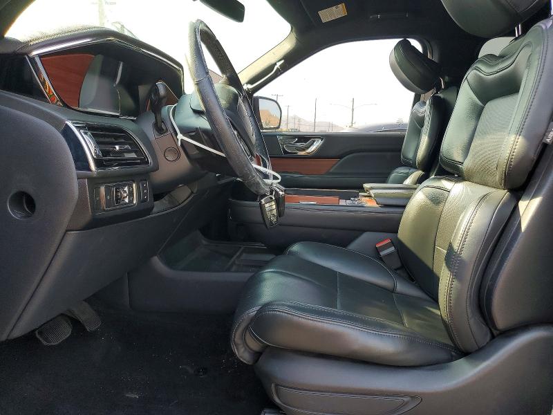Продаж на аукціоні авто 2022 Lincoln Navigator, vin: 5LMJJ3MT8NEL13842, номер лоту: 61328226