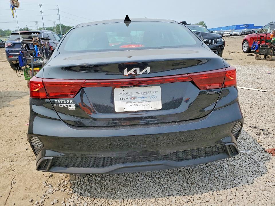 62783376 :رقم المزاد ، 3KPF24ADXNE431117 vin ، 2022 Kia Forte مزاد بيع