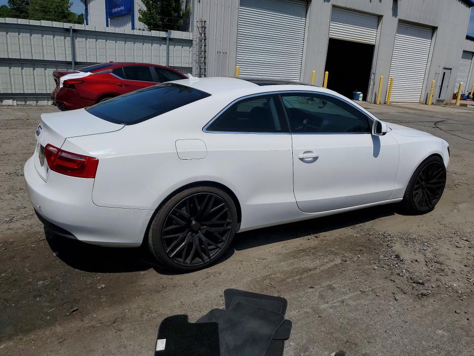 Aukcja sprzedaży 2010 Audi A5, vin: WAUCFAFR4AA053946, numer aukcji: 61640476