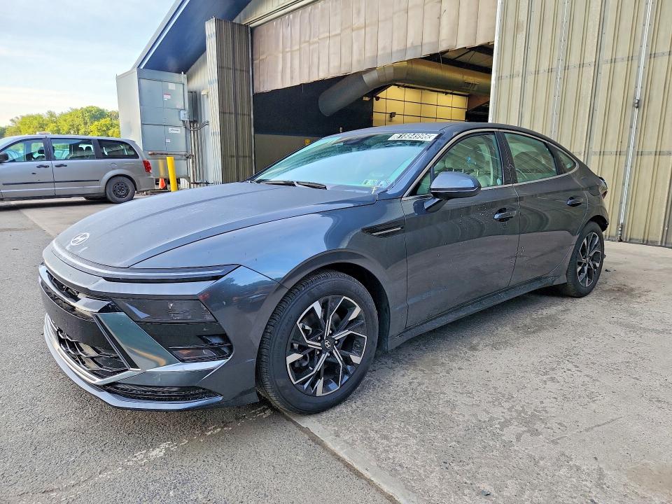 Продаж на аукціоні авто 2025 Hyundai Sonata, vin: KMHL64JA8SA500748, номер лоту: 61884996