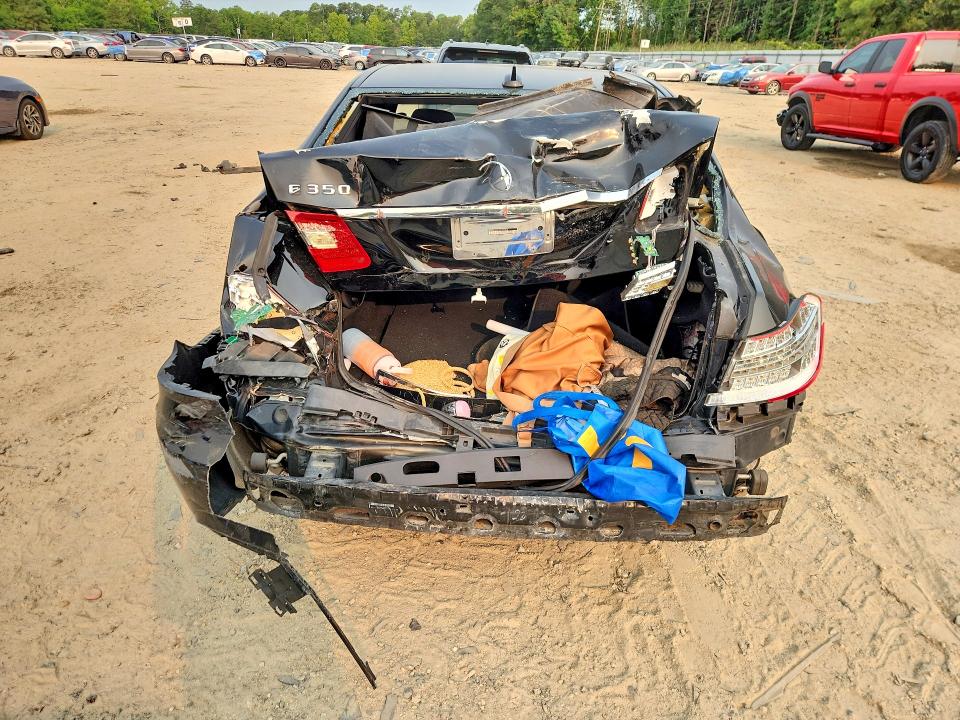 2012 Mercedes-benz E მანქანა იყიდება აუქციონზე, vin: WDDHF5KB7CA585208, აუქციონის ნომერი: 60834616