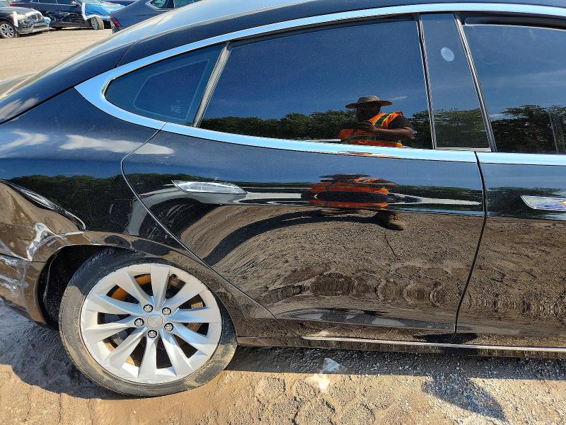 Продаж на аукціоні авто 2016 Tesla Model S, vin: 5YJSA1E24GF169858, номер лоту: 60296406
