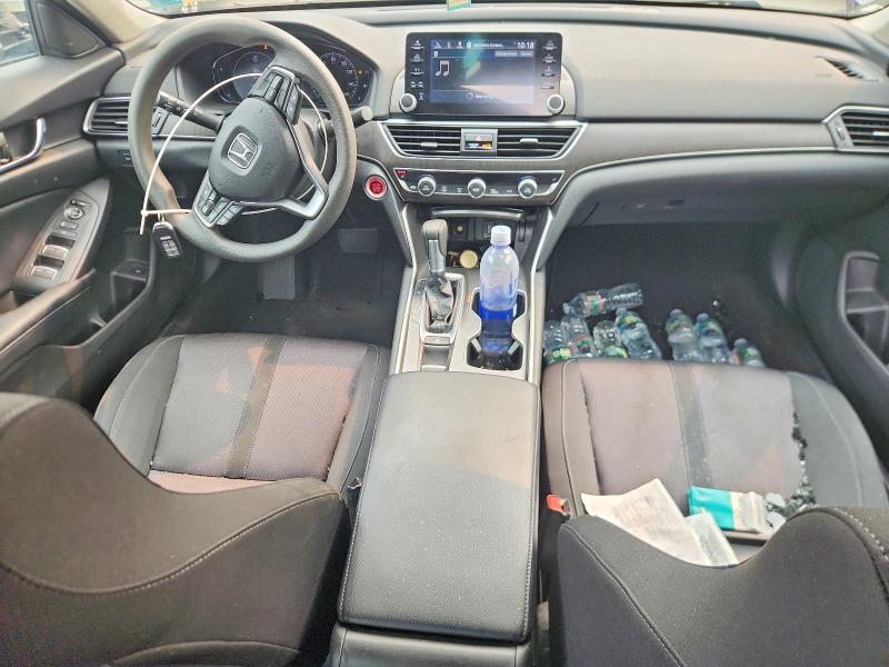 60419846 :رقم المزاد ، 1HGCV1F4XJA054031 vin ، 2018 Honda Accord مزاد بيع