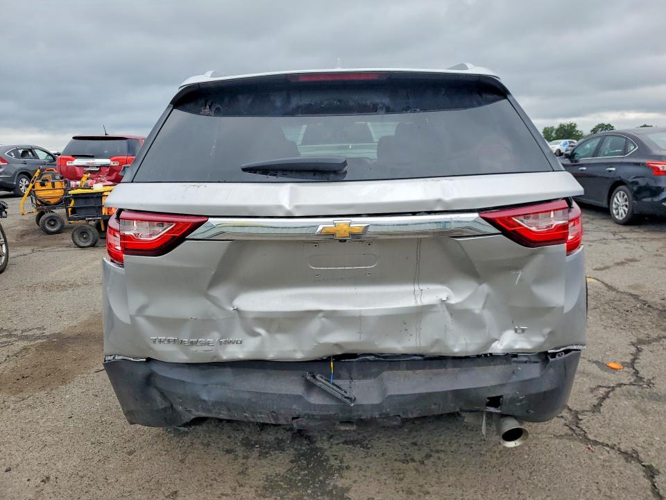 Продажа на аукционе авто 2018 Chevrolet Traverse, vin: 1GNEVGKW1JJ164653, номер лота: 59704916