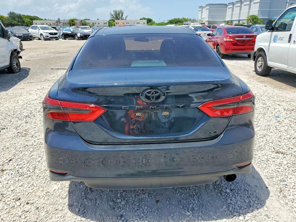 Продажа на аукционе авто 2018 Toyota Camry, vin: 4T1B11HK8JU560713, номер лота: 61552596
