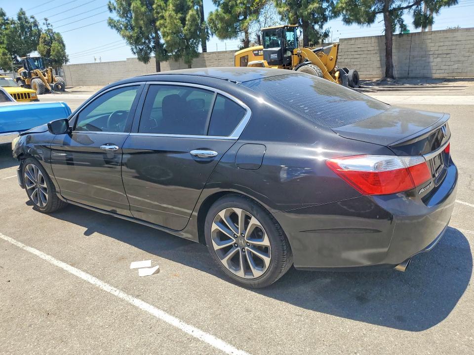 Продажа на аукционе авто 2015 Honda Accord, vin: 1HGCR2F50FA257097, номер лота: 61180506