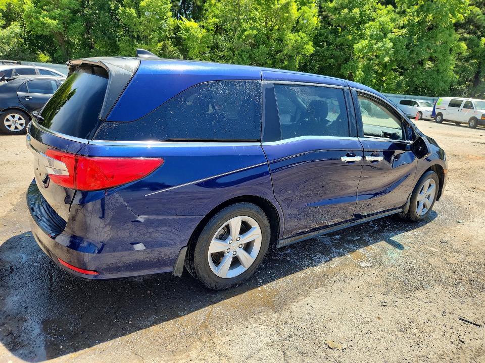 2018 Honda Odyssey მანქანა იყიდება აუქციონზე, vin: 5FNRL6H79JB111703, აუქციონის ნომერი: 62595736