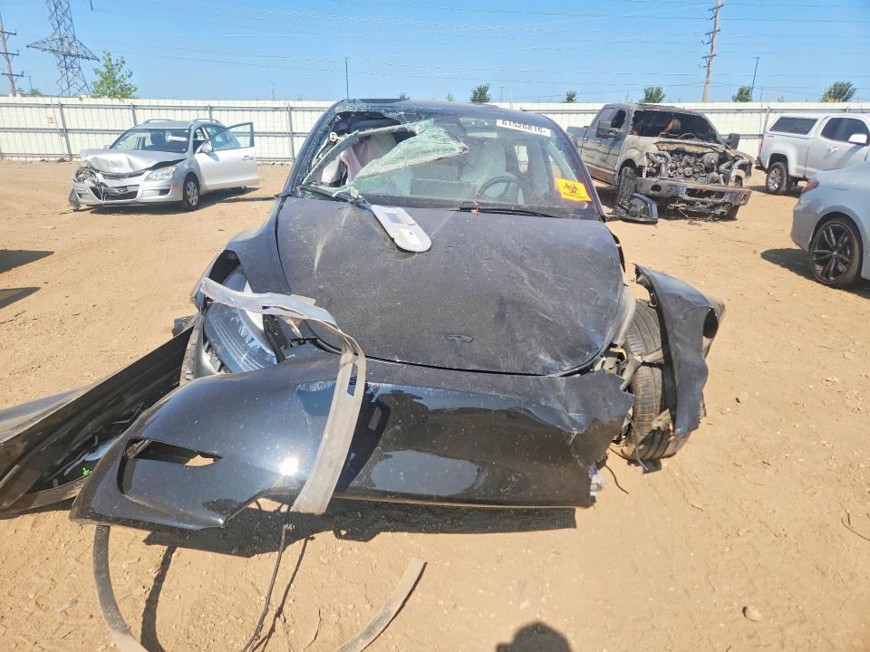 61526816 :رقم المزاد ، 7SAYGDEE3PF794422 vin ، 2023 Tesla Model Y مزاد بيع