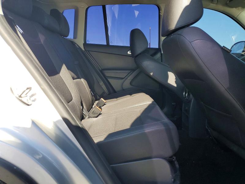 62841566 :رقم المزاد ، WVGAV7AX6GW525884 vin ، 2016 Volkswagen Tiguan مزاد بيع
