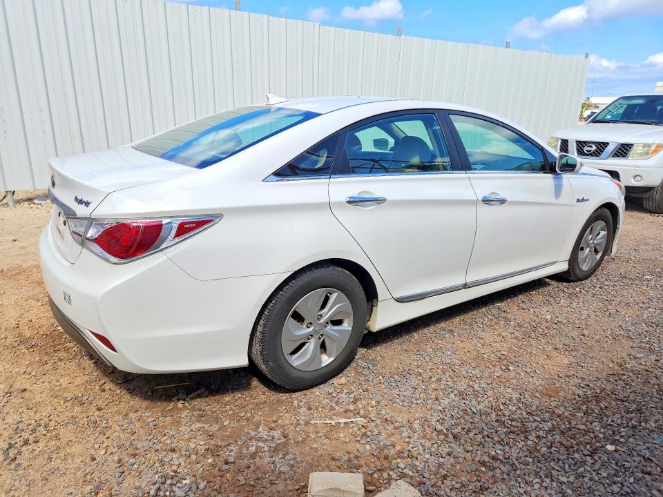 61446756 :رقم المزاد ، KMHEC4A43EA114531 vin ، 2014 Hyundai Sonata مزاد بيع