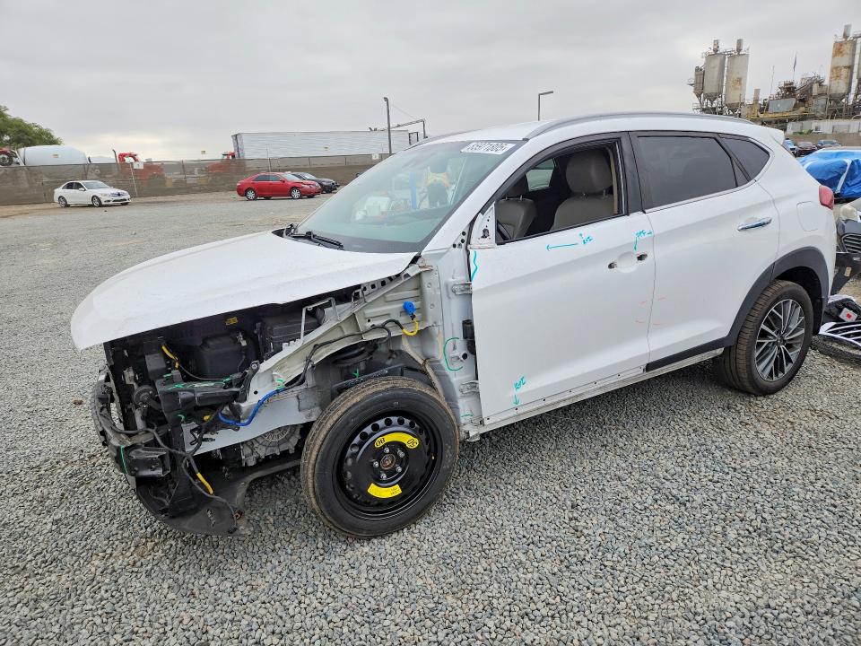 2020 Hyundai Tucson მანქანა იყიდება აუქციონზე, vin: KM8J33AL2LU256395, აუქციონის ნომერი: 85971805
