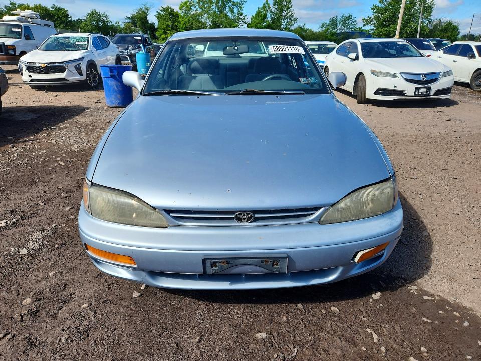1996 Toyota Camry მანქანა იყიდება აუქციონზე, vin: 4T1BG12K1TU743932, აუქციონის ნომერი: 58991116