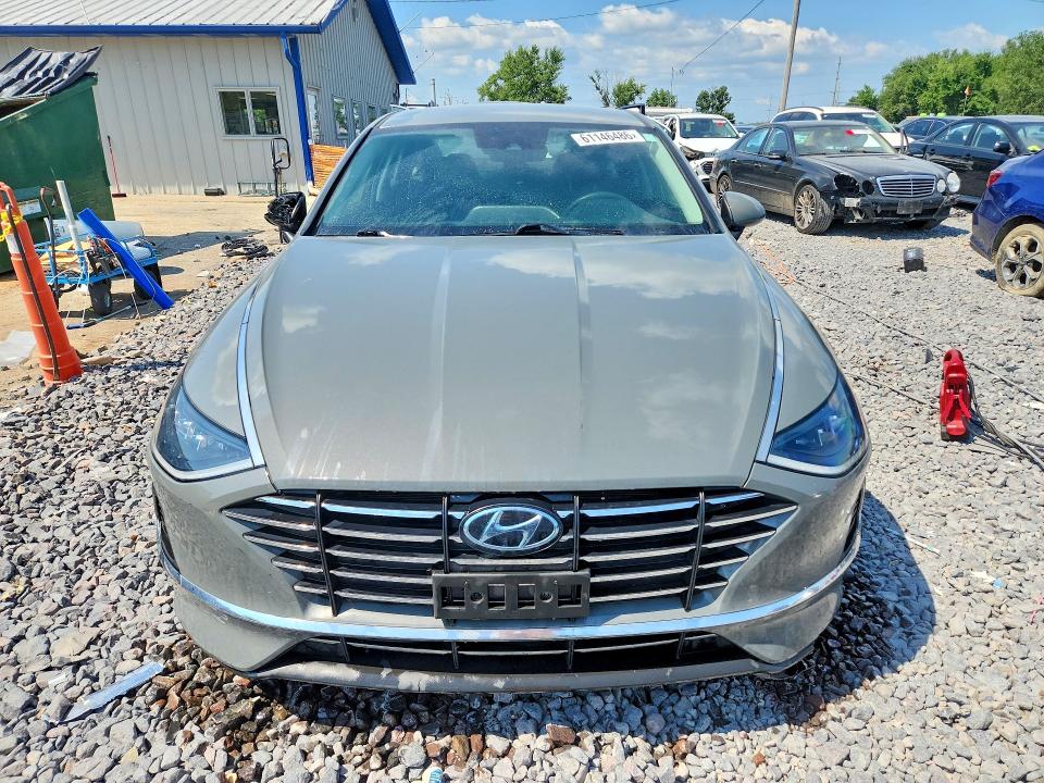 2022 Hyundai Sonata მანქანა იყიდება აუქციონზე, vin: 5NPEG4JA4NH136903, აუქციონის ნომერი: 61146486