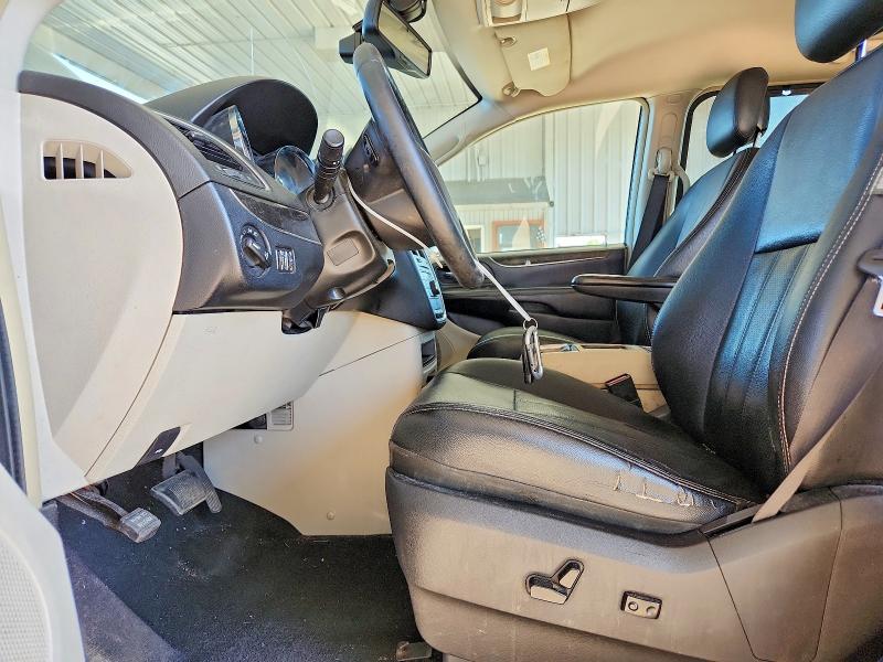 Продажа на аукционе авто 2015 Chrysler Town & Cntry, vin: 2C4RC1CG9FR742067, номер лота: 60985986