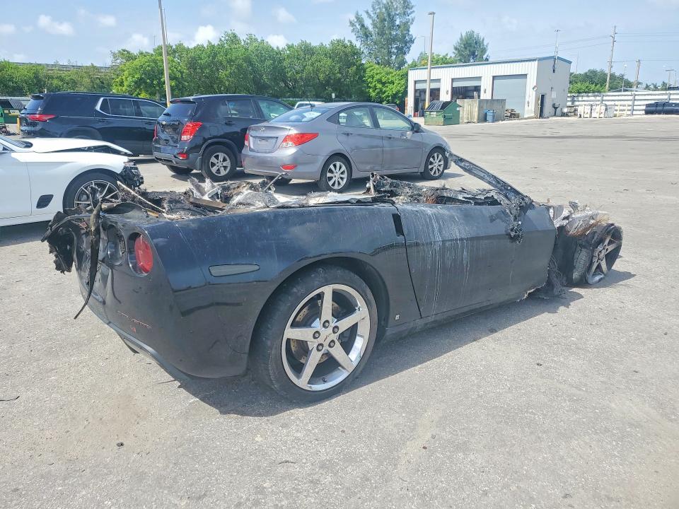 60873276 :رقم المزاد ، 1G1YY36UX65112705 vin ، 2006 Chevrolet Corvette مزاد بيع