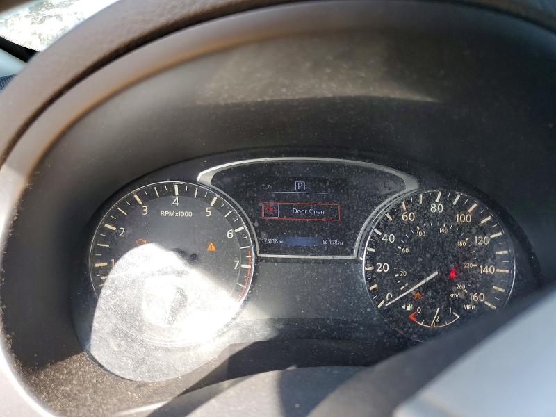 Продажа на аукционе авто 2017 Nissan Altima, vin: 1N4AL3APXHC122356, номер лота: 61925136