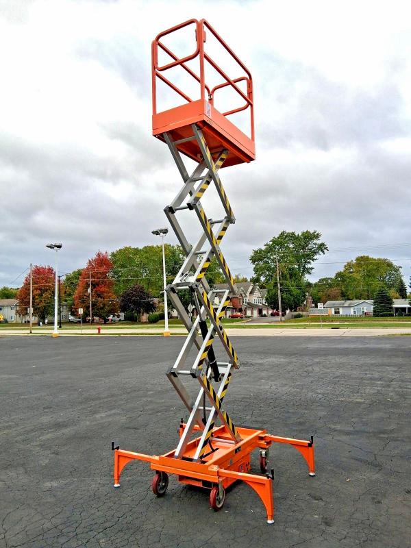 Продажа на аукционе авто 2020 Others 2020 Electric Scissor Lift Man, vin: SNS2012335, номер лота: 61556856