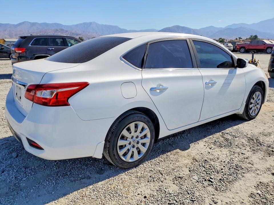 Aukcja sprzedaży 2017 Niss Sentra, vin: 3N1AB7AP7HY210229, numer aukcji: 62451046