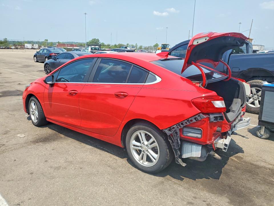 58295256 :رقم المزاد ، 1G1BE5SM1H7188014 vin ، 2017 Chevrolet Cruze مزاد بيع