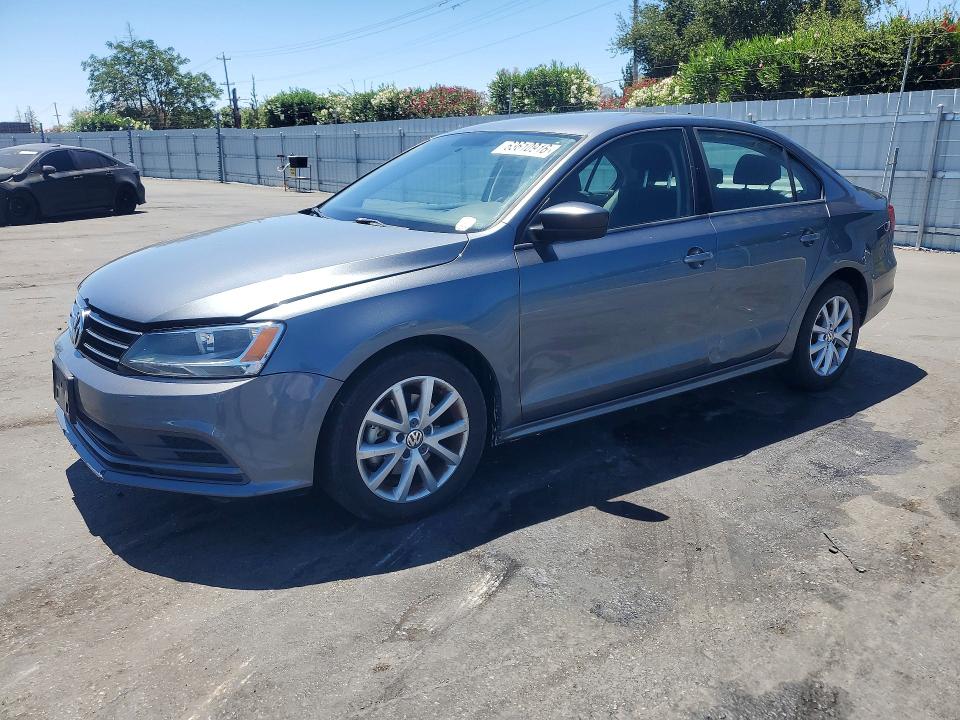 Продажа на аукционе авто 2015 Volkswagen Jetta, vin: 3VWD17AJ6FM400131, номер лота: 63610916