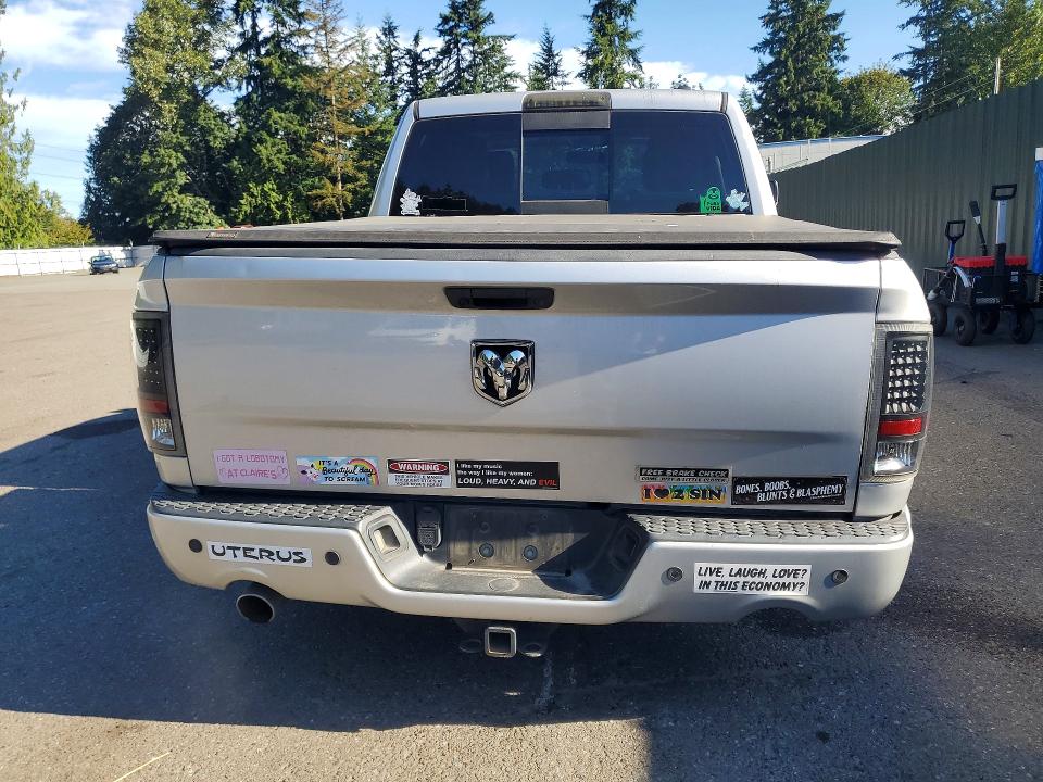 63055706 :رقم المزاد ، 1D7RV1CT1BS681674 vin ، 2011 Dodge Ram 1500 مزاد بيع
