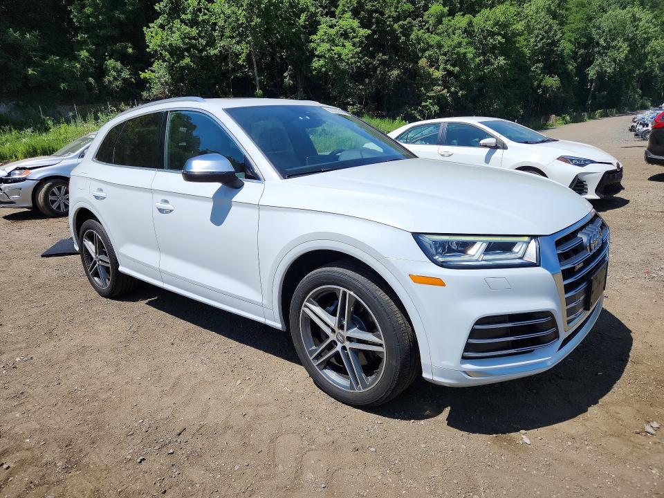 60990546 :رقم المزاد ، WA1B4AFY3K2026898 vin ، 2019 Audi Sq5 مزاد بيع