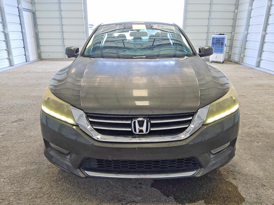 Продаж на аукціоні авто 2013 Honda Accord, vin: 1HGCR3F8XDA008965, номер лоту: 61216396