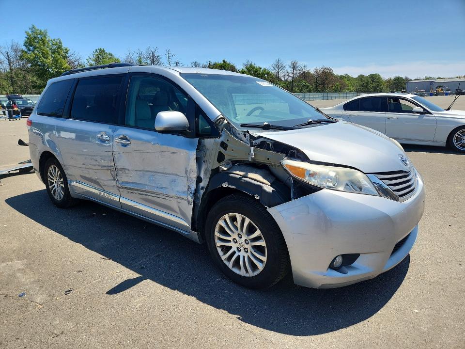 Aukcja sprzedaży 2014 Toyota Sienna, vin: 5TDYK3DC8ES459185, numer aukcji: 62413536