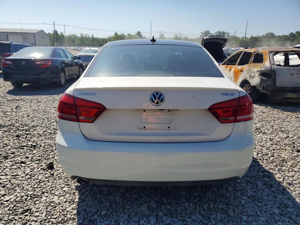 2015 Volkswagen Passat მანქანა იყიდება აუქციონზე, vin: 1VWBT7A34FC031628, აუქციონის ნომერი: 61017306