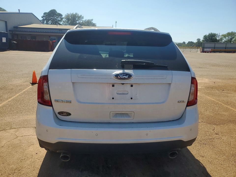 63372016 :رقم المزاد ، 2FMDK3JC8EBB81727 vin ، 2014 Ford Edge مزاد بيع