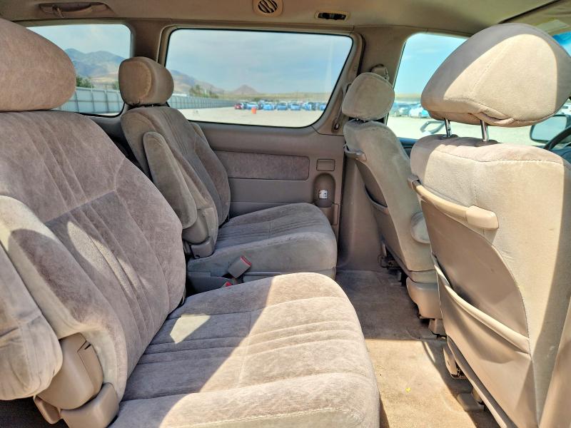 62776566 :رقم المزاد ، 4T3ZF13C9XU117017 vin ، 1999 Toyota Sienna مزاد بيع