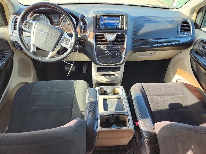 61962446 :رقم المزاد ، 2A4RR5DG9BR782397 vin ، 2011 Chrysler Town & Country مزاد بيع
