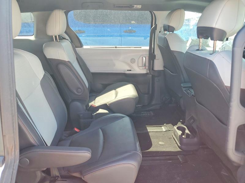 Продажа на аукционе авто 2021 Toyota Sienna, vin: 5TDDRKEC7MS053061, номер лота: 59897126