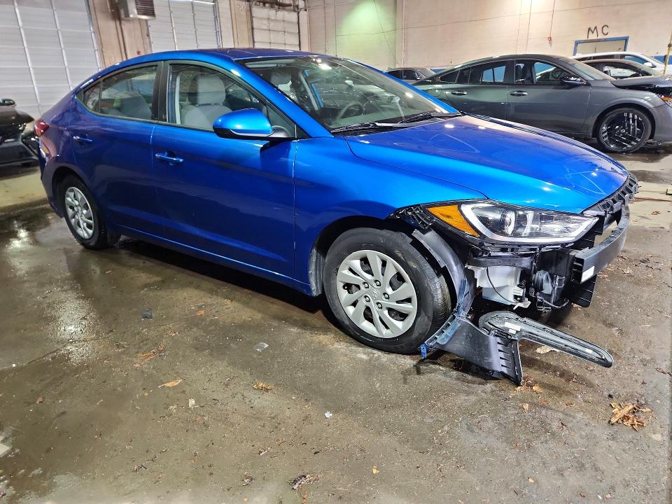 62318776 :رقم المزاد ، 5NPD74LF9HH163815 vin ، 2017 Hyundai Elantra مزاد بيع