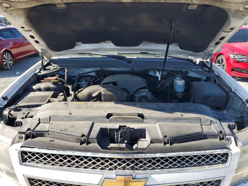 63037426 :رقم المزاد ، 1GNSCAE01BR316155 vin ، 2011 Chevrolet Tahoe مزاد بيع