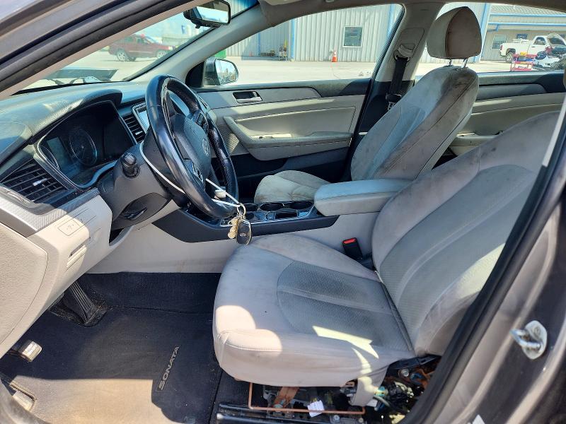 60700906 :رقم المزاد ، 5NPE34AF1JH661838 vin ، 2018 Hyundai Sonata مزاد بيع