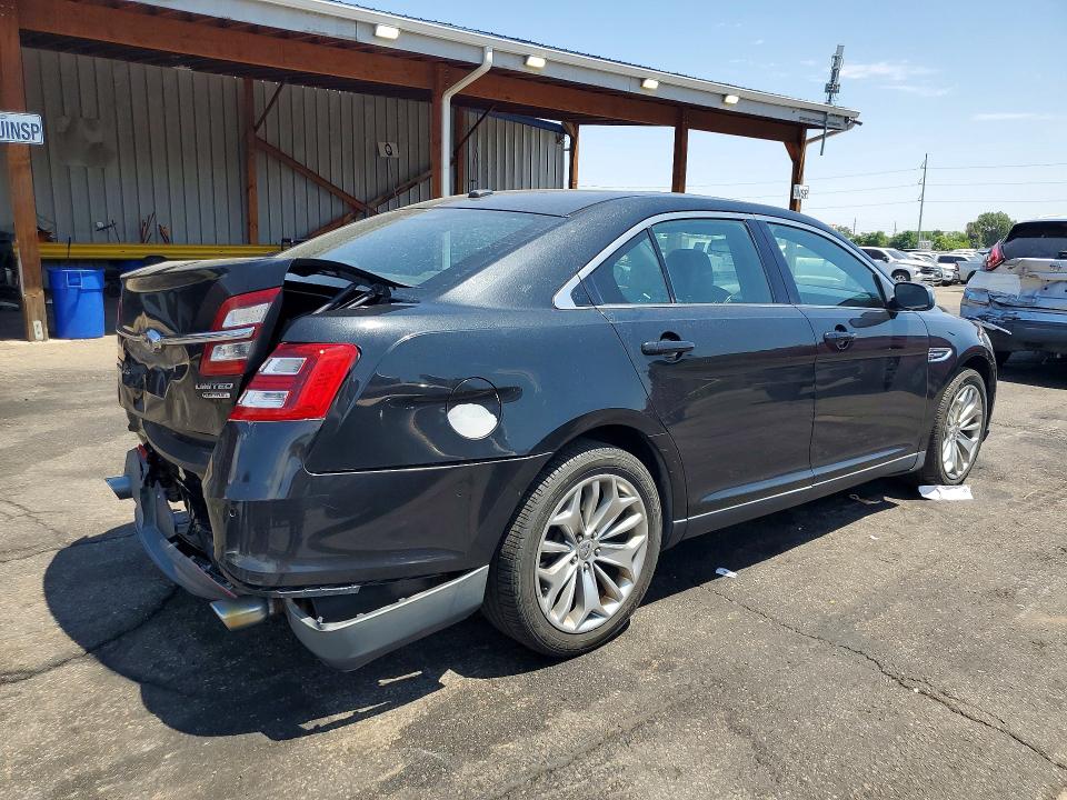 62002476 :رقم المزاد ، 1FAHP2F89DG225897 vin ، 2013 Ford Taurus مزاد بيع