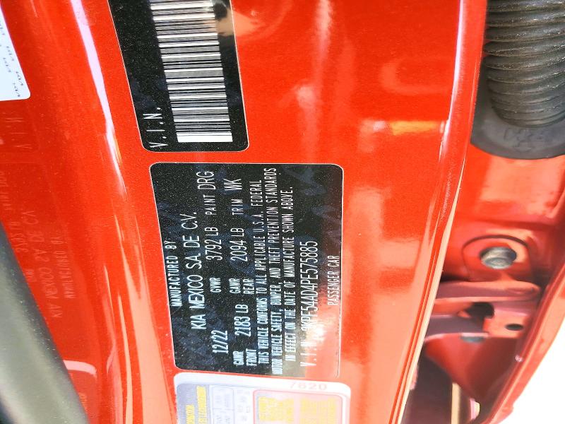 61634216 :رقم المزاد ، 3KPF54AD4PE575885 vin ، 2023 Kia Forte مزاد بيع